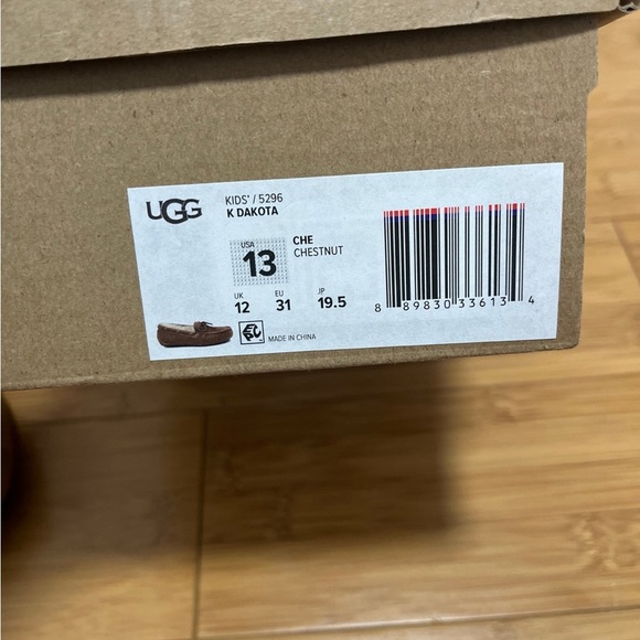 Uggs for Kids - Picture 5 of 6